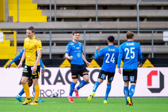 Halmstads Marcus Antonsson jublar efter 0-1