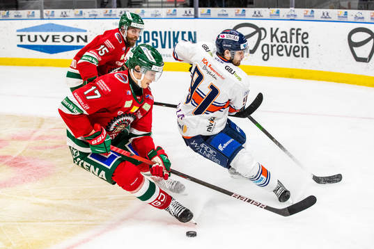 Frölundas Robin Alvarez och Växjös Andrew Calof