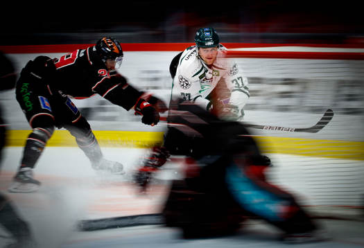 Örebros Ludvig Rensfeldt och Färjestads Adam Ginning