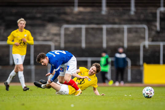 IFK Malmös Henrik Ahlberg och Åtvidabergs Erik Grandelius