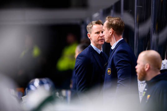 Djurgårdens tränare Robert Ohlsson och assisterande