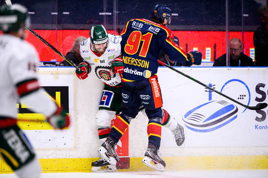 Frölundas Jonathan Sigalet  och Djurgårdens Linus