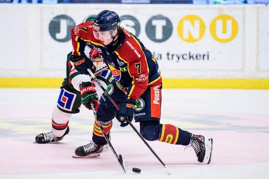Frölundas Jonathan Sigalet  och Djurgårdens Bobby Nardella