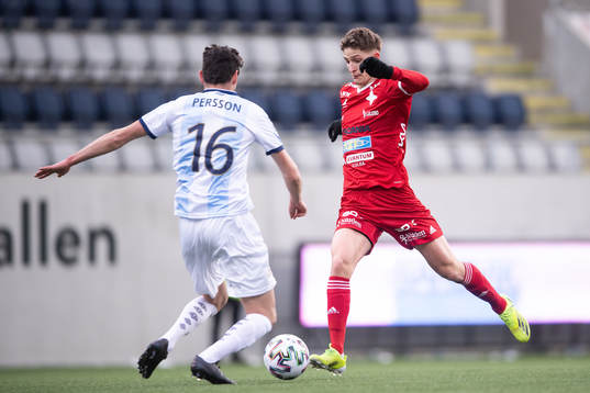 Gefles Kevin Persson och Luleås Philip Rundqvist
