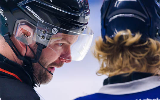 Domare David Bergman i samtal med Karlskogas Åke Stakkestad