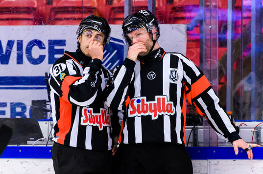 Domare Kristoffer Folkstrand och David Bergman i samtal