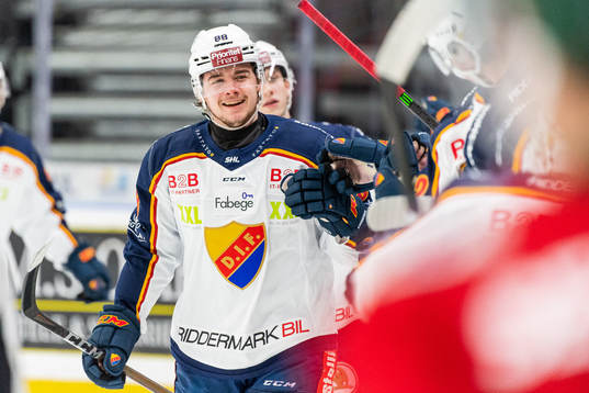 Djurgårdens Alexander Holtz jublar