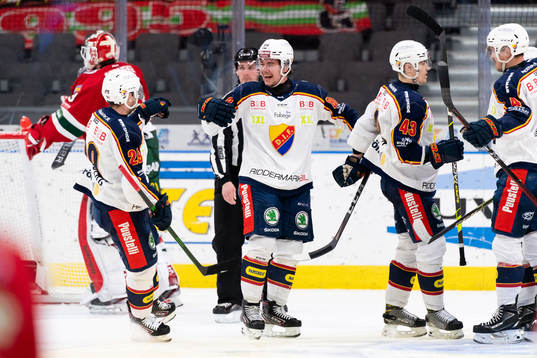 Djurgårdens Alexander Holtz jublar