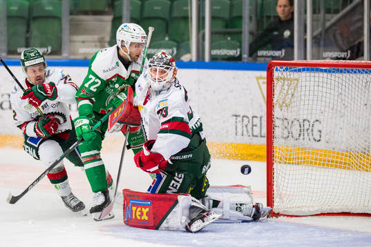 Rögles Daniel Zaar oroar mot Frölundas Patrik Carlsson