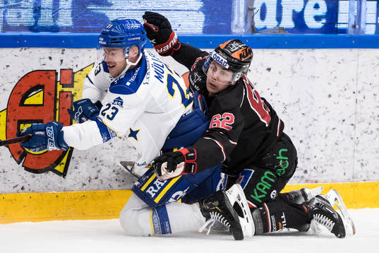Leksands Mirco Müller och Örebros Robert Leino