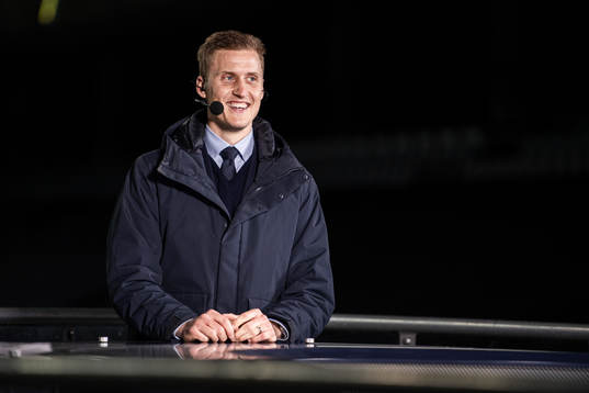 Discovery+ studio med Pär Hansson