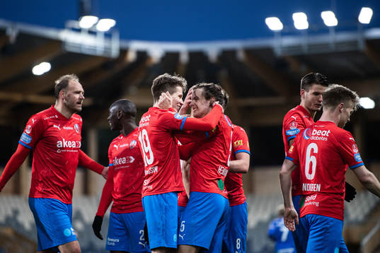 Helsingborgs Bödvar Bödvarsson och Brandur Hendriksson Olsen jublar efter 1-2