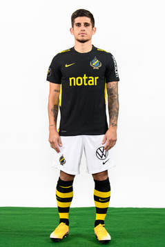 s Nicolas Stefanelli