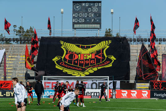 Östersunds supportar som satt upp tifo