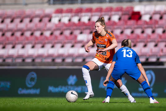 Kristianstads Amanda Edgren och Eskilstunas Felicia Saving