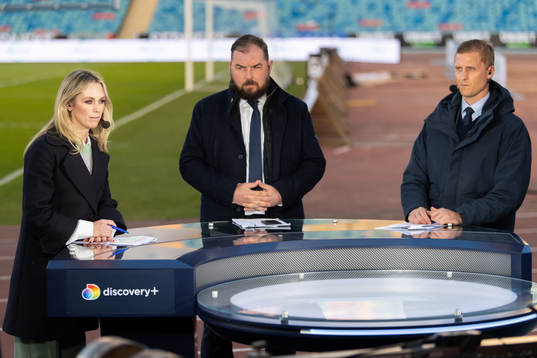 Karin Frick, Alexander Axén och Pär Hansson i Discovery+