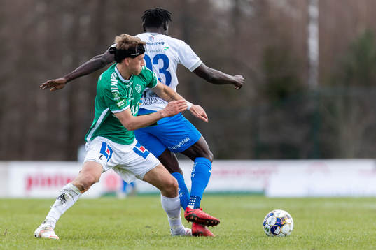 Brages Bjarni Mark Antonsson och Värnamos Alhassan A