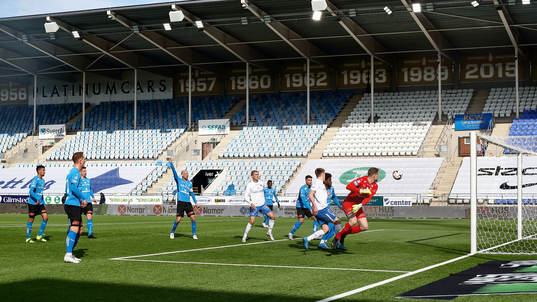 Halmstads Andreas Johansson reagerar vid mål 2-1 av IFK