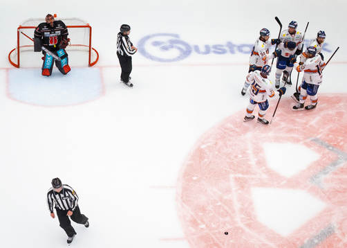 Växjös Jack Drury gör 3-1 och jublar