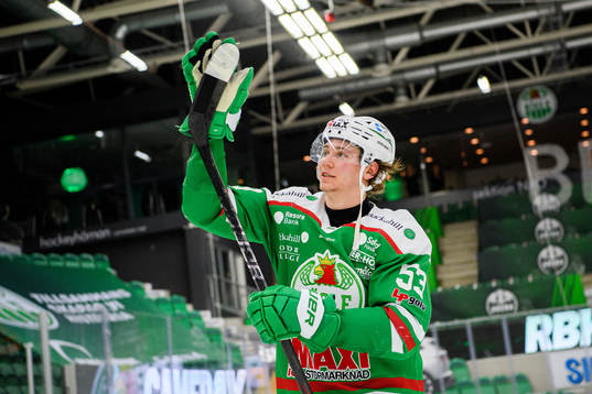 Rögles Moritz Seider  jublar