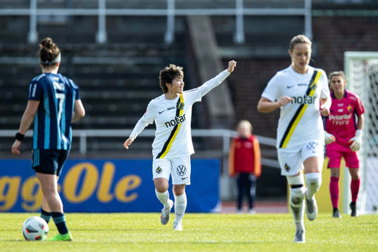 s Honoka Hayashi jublar