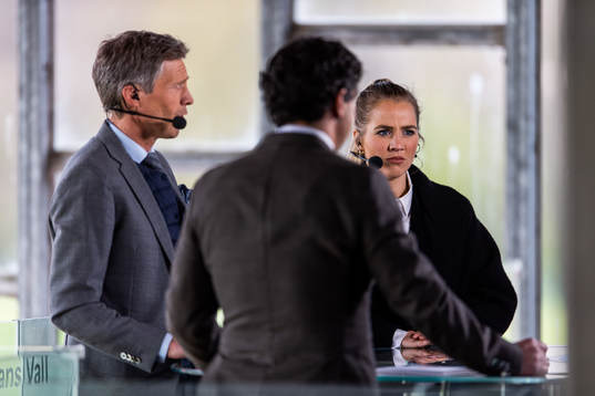 Discovery+ experter Jens Fjellström och Irma Helin