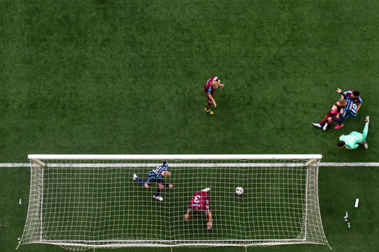 Djurgårdens Nicklas Bärkroth gör 3-0