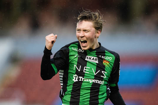 GAIS Adam Egnell jublar efter 2-2