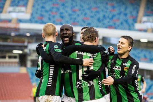 GAIS spelare jublar efter att Adam Egnell gjort 2-2