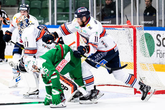 Rögles Simon Ryfors och Växjös Ilari Melart