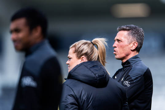 Häckens assisterande tränare Erika Faith och tränare