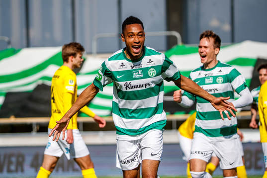 Västerås Brian Span jublar efter  2-1