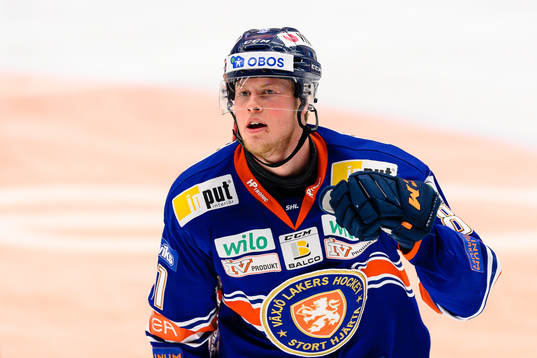 Växjös Fredrik Karlström jublar