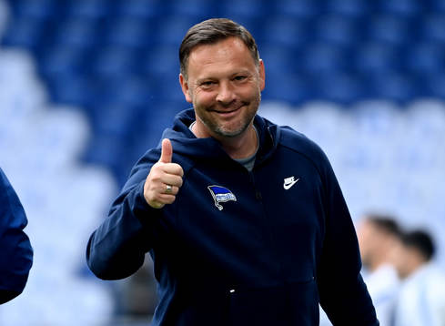 Bla gjennom flere bilder av Fotboll, Bundesliga, Schalke 04 - Hertha Berlin