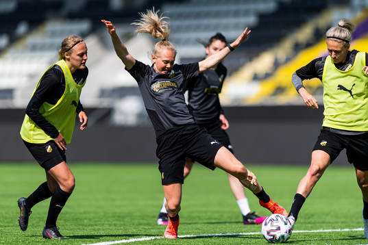 Molly Johansson
