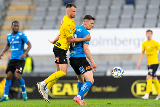 Mjällbys Max Watson och Halmstads Markus Antonsson