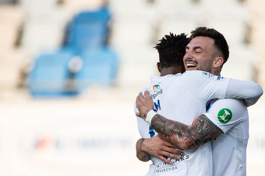 IFK Norrköpings Samuel Adegbenro jublar tillsammans med Sead Haksabanovic efter 1-0