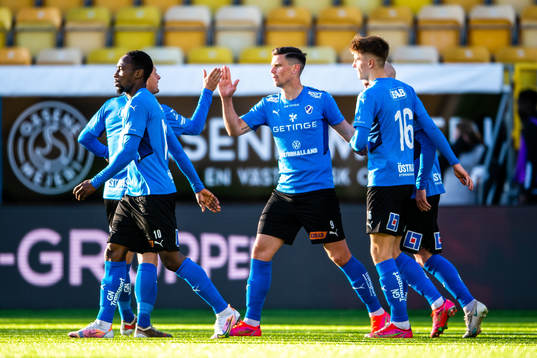 Halmstads Markus Antonsson jublar efter 2-2