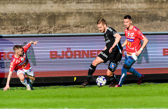 Degerfors Anton Kralj, Örebros Johan Mårtensson och