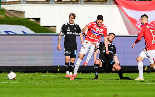 Degerfors Abdelrahman Saidi och Örebros Johan Mårtensson