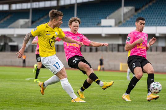 IFK Malmös Jesper Rindmo mot Lunds David Sax och Bozidar Velickovic