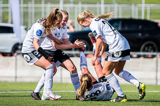 Cesilie Andreassen of Rosenborg celebrates after scoring the 2-0 goal