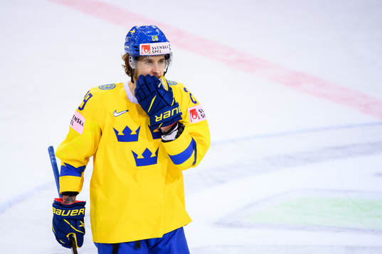 Mario Kempe of Sweden looks dejected
