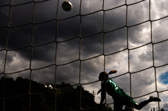 Goalkeeper Siri Ervik of Kolbotn with a save