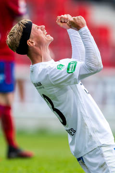 Brages Pontus Hindrikes jublar