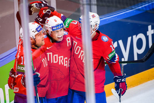 Mathias Trettenes of Norway celebrates the 1-0 goal