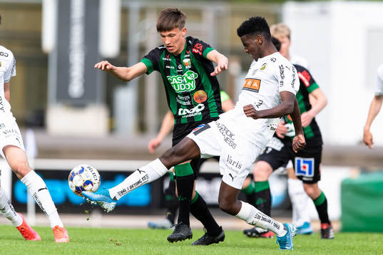 Bla gjennom flere bilder av Fotboll, U21 Allsvenskan Mellersta, Varberg - Häcken