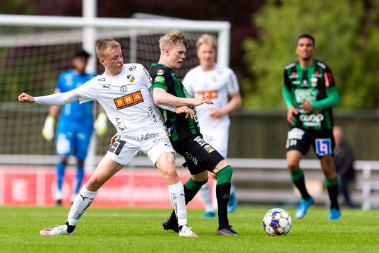 Häckens Oskar Ruuska och Varbergs Gustav Nordh