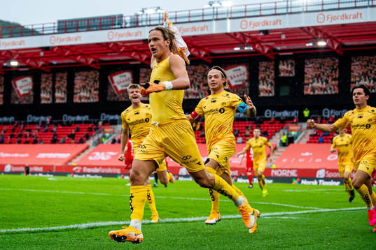 Erik Botheim of Bodø/Glimt celebrates