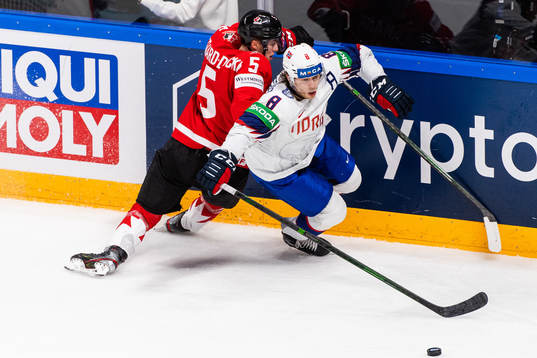 Jacob Bernard-Docker of Canada and Mathias Trettenes of